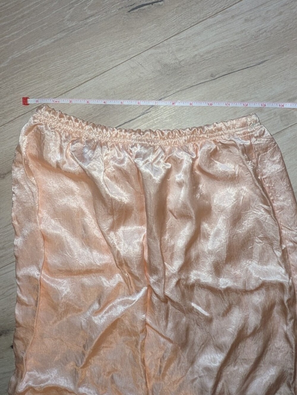 Satin Ruffle Back Skirt - Picture 4 of 5